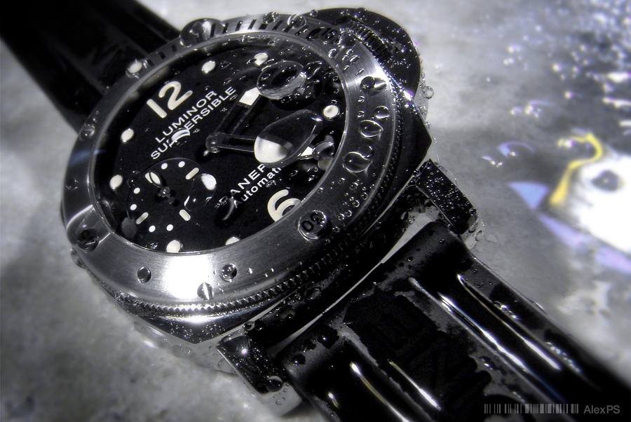 Panerai Luminor Submersible PAM 24F