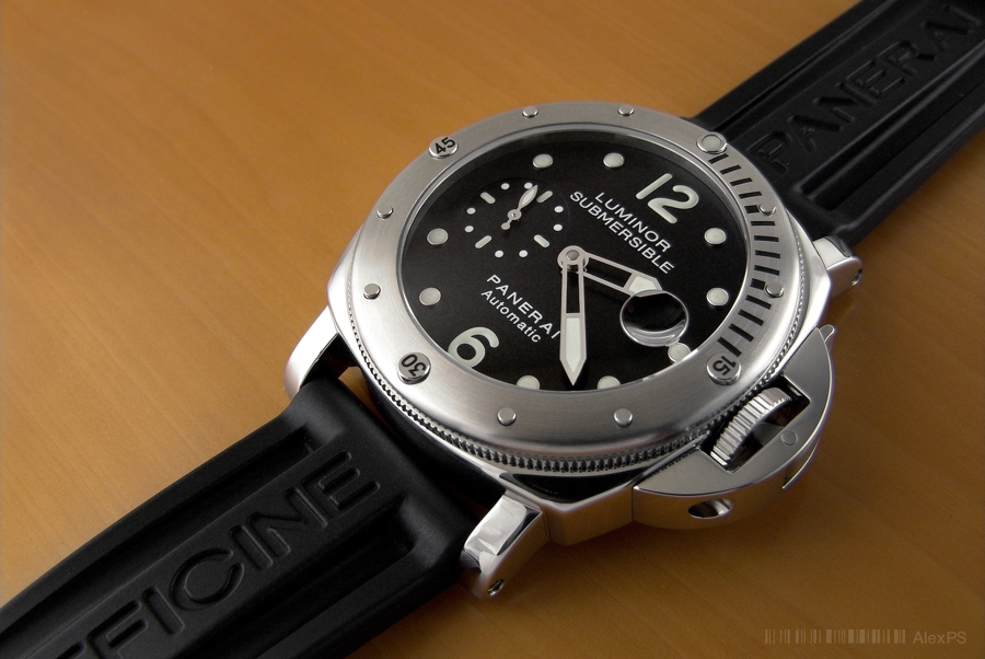 Panerai Luminor Submersible PAM 24F